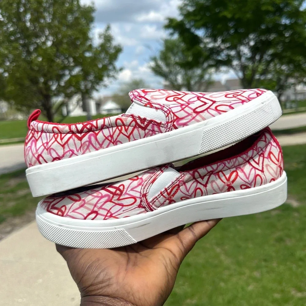 Skechers x JGoldcrown Poppy Drippin Love Women's‎ Slip On Sneakers Size 8 Red
